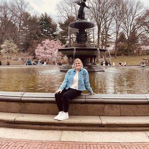 Meet your Posher, Rebecca